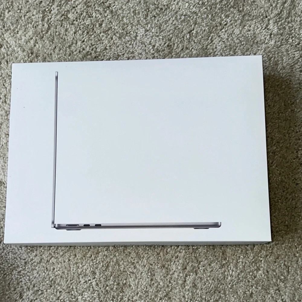 Apple Device Packaging Set in White